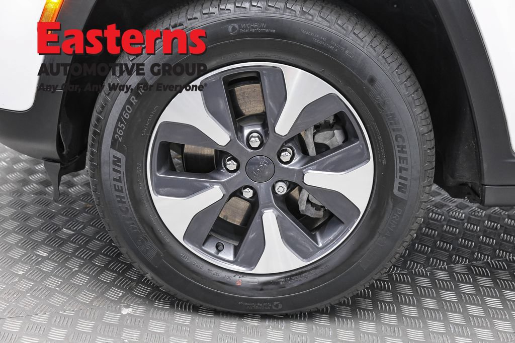 Used 2023 Jeep Grand Cherokee 4WD 4xe image 37