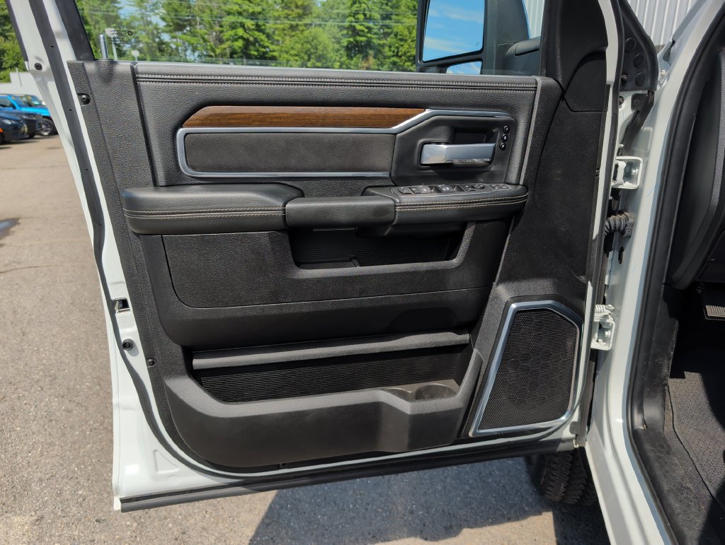 Used 2024 RAM 2500 Laramie w/ Safety Group AWD/4WD image 13
