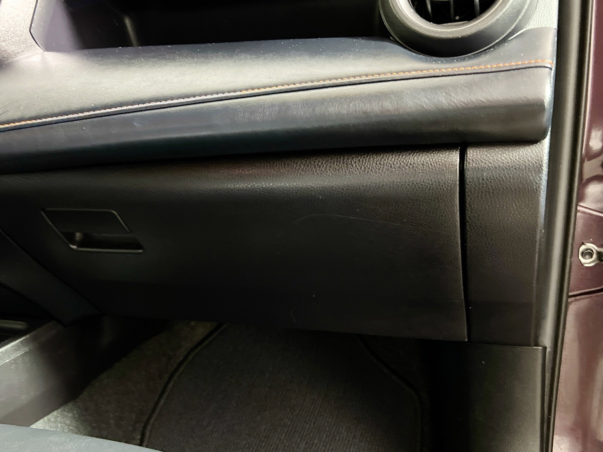 Used 2018 Toyota RAV4 SE w/ Power Extra Value Package FWD image 35