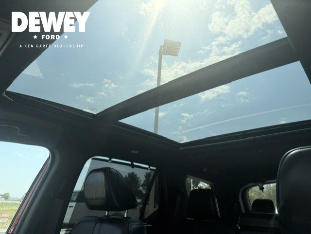 Used 2025 Honda Pilot Black Edition image 20