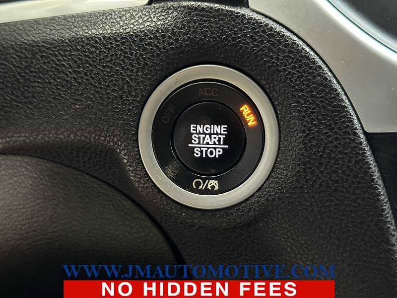 Used 2019 Chrysler 300 Limited w/ Safetytec Plus Group image 46