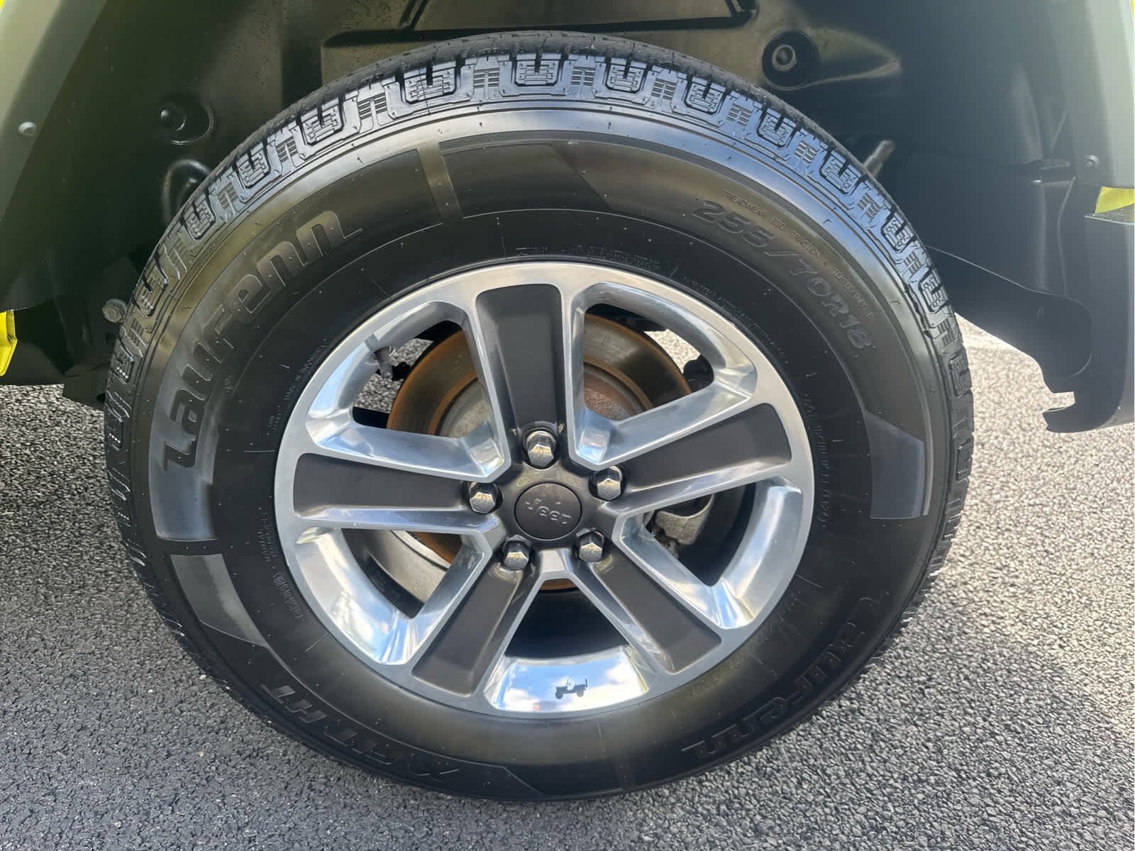 Certified 2023 Jeep Wrangler Sahara w/ Cold Weather Group image 11