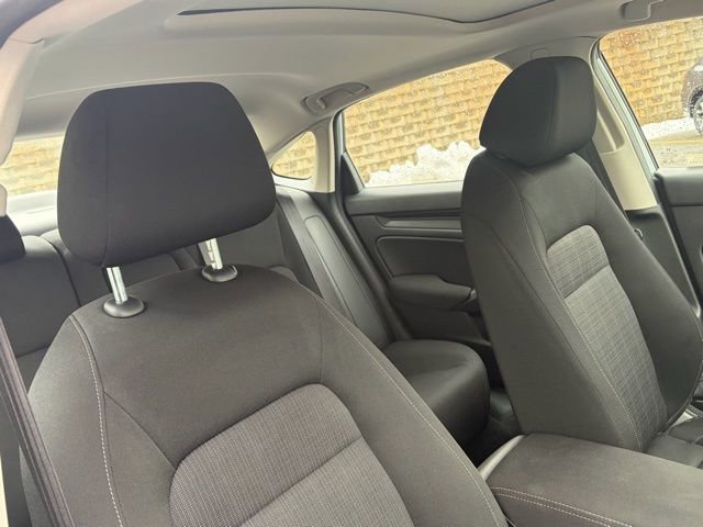 Certified 2023 Honda Civic EX image 28