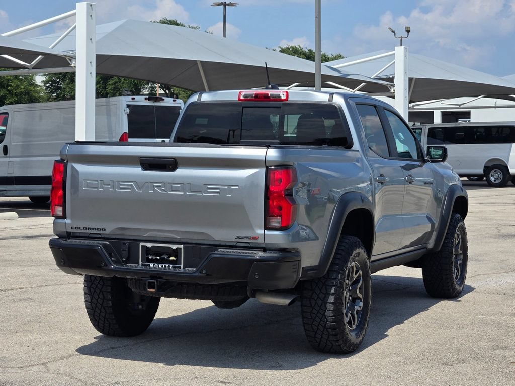 Certified 2024 Chevrolet Colorado ZR2 w/ ZR2 Convenience Package III AWD/4WD image 6
