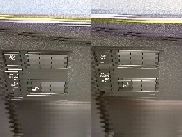 New 2026 Nissan Leaf SV+ w/ Floor Mat Package (SV+) image 27