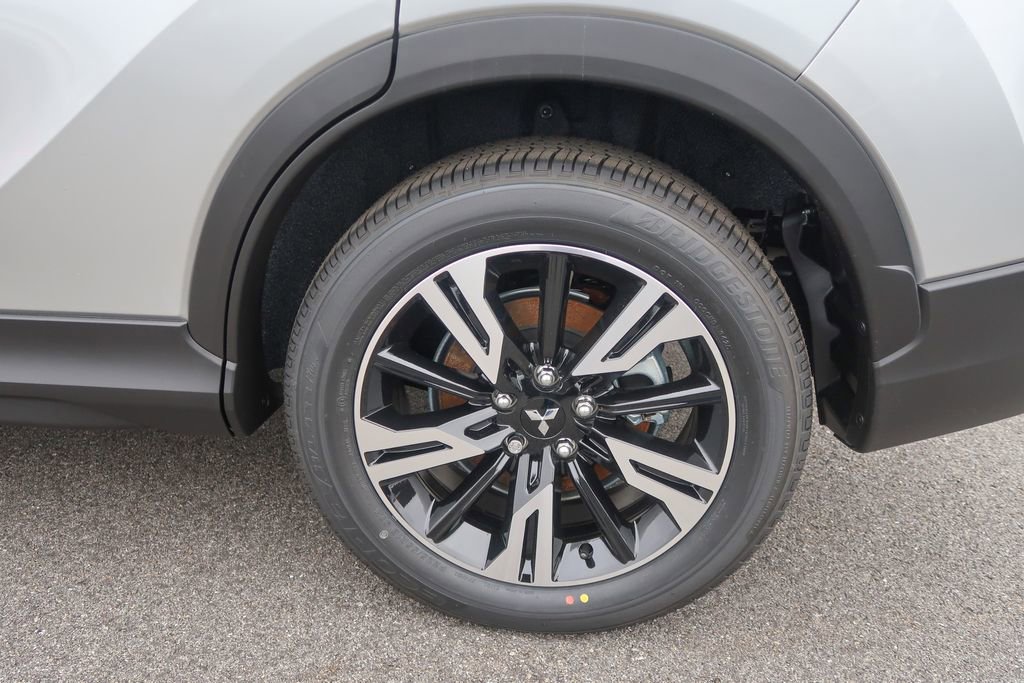 New 2026 Mitsubishi Eclipse Cross AWD image 15