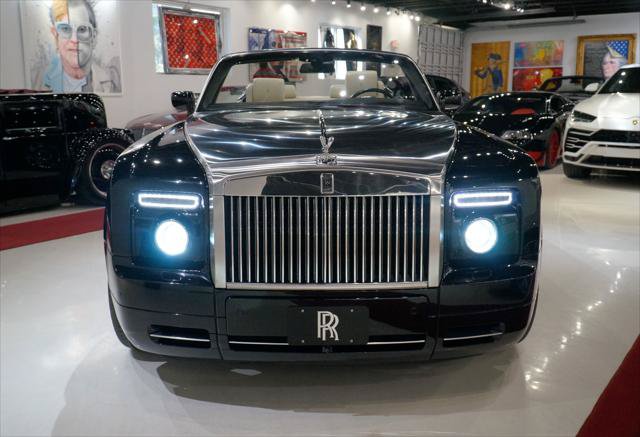 Used 2008 Rolls-Royce Phantom Drophead Coupe RWD image 2