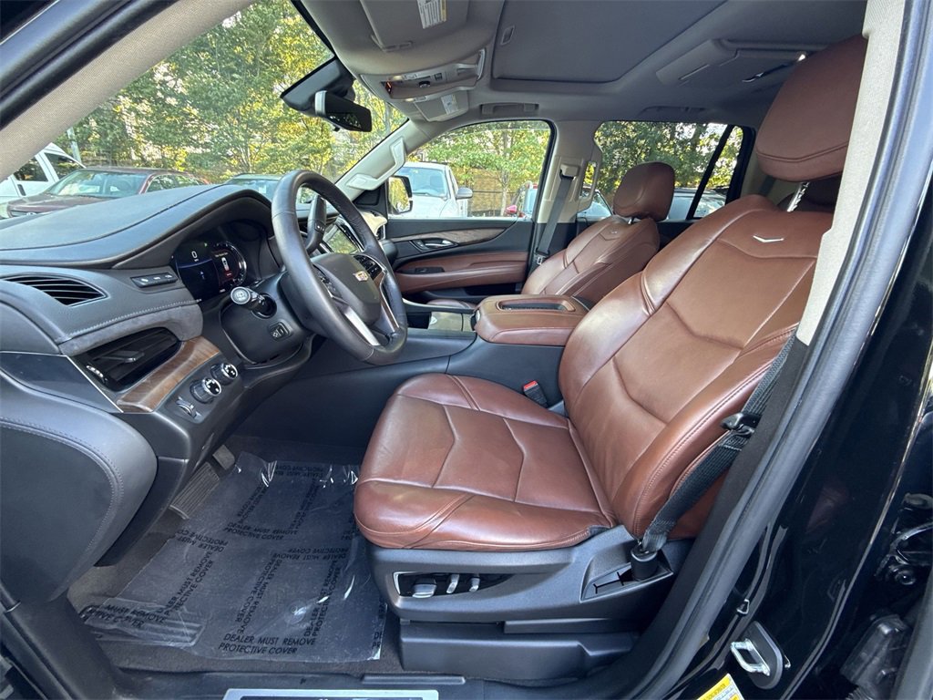 Used 2020 Cadillac Escalade Premium Luxury image 13