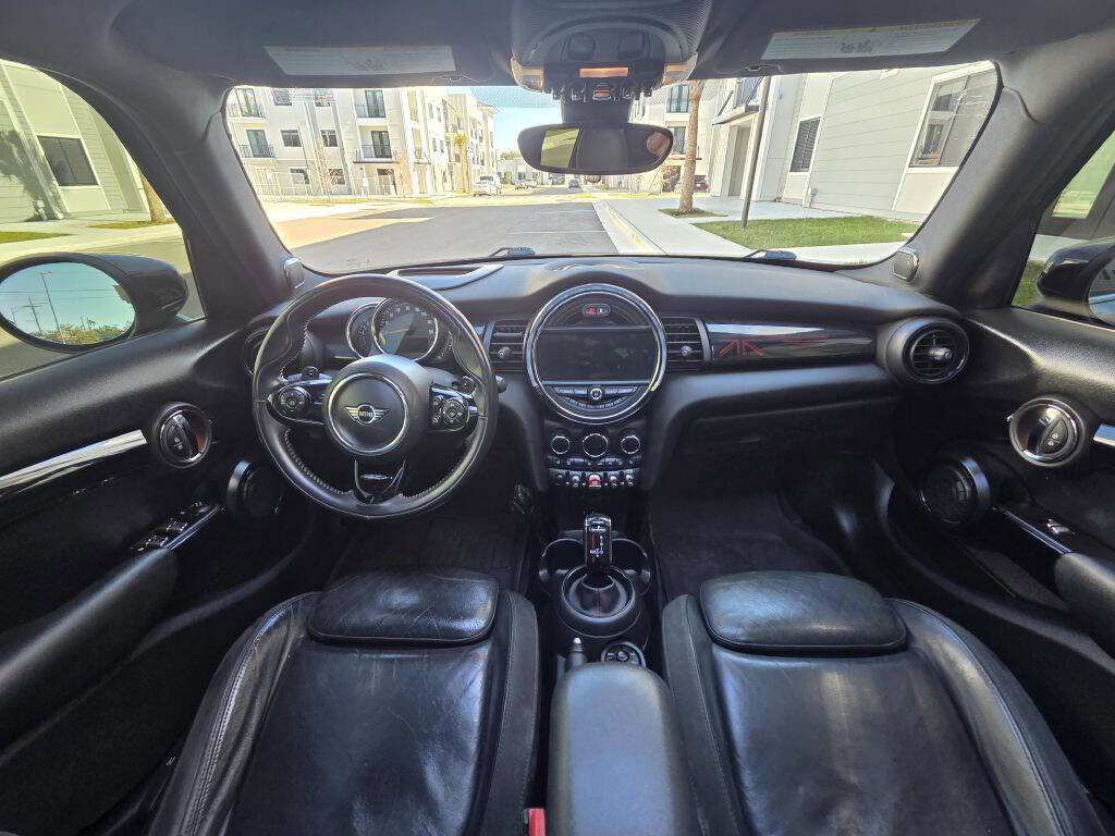 Used 2020 MINI Cooper S image 22