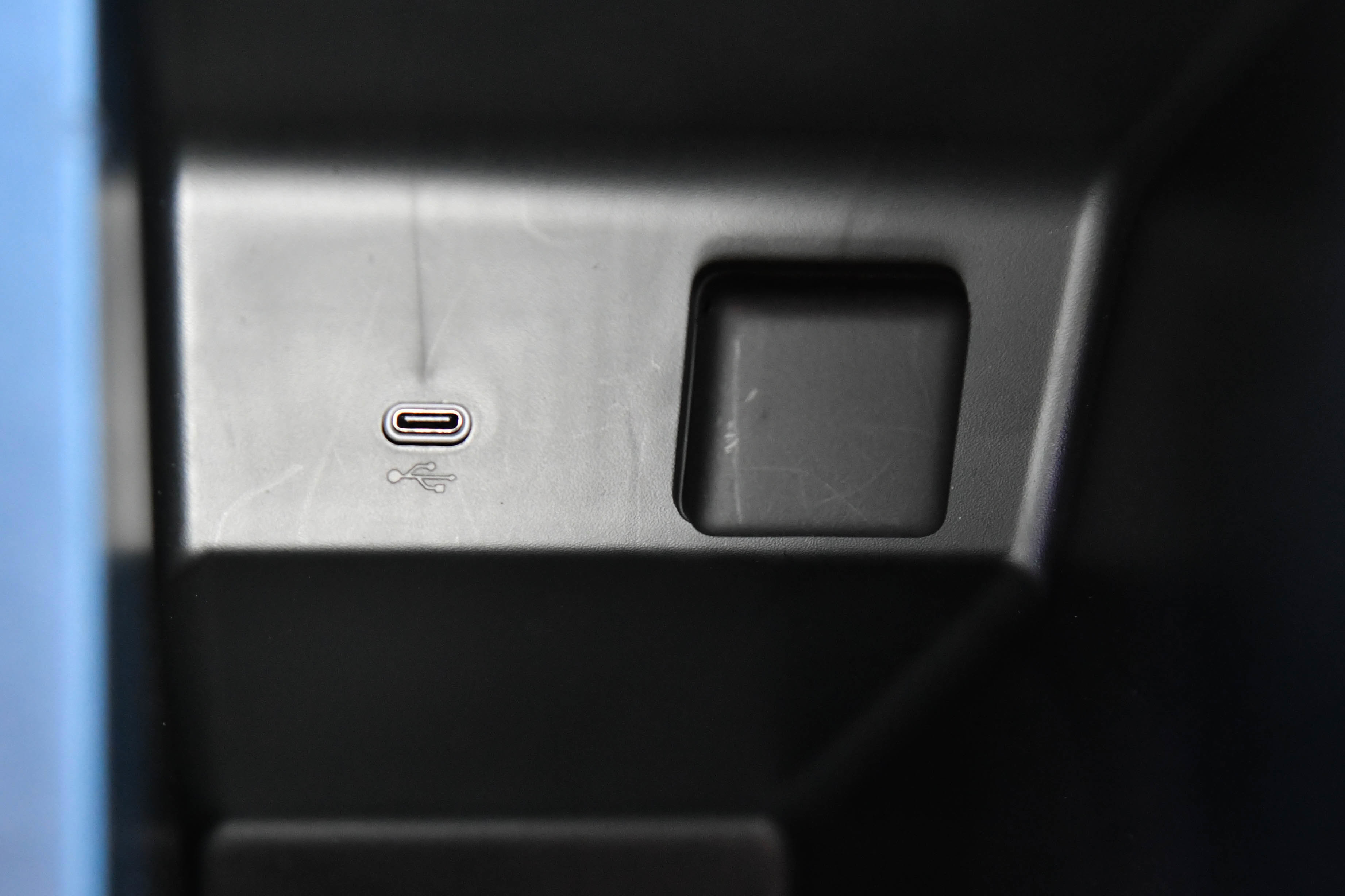 Used 2024 Chevrolet Blazer EV LT image 34