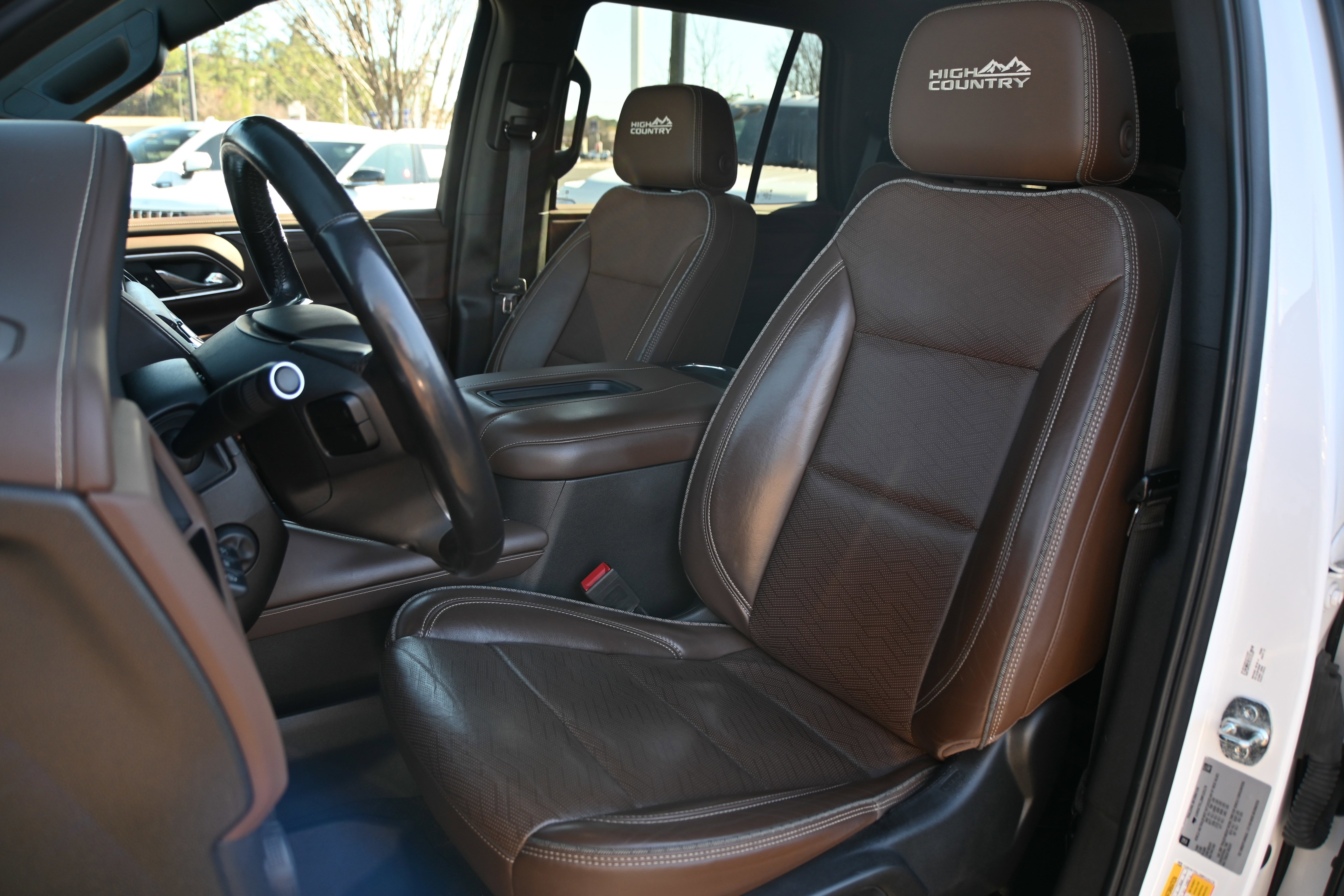 Used 2021 Chevrolet Tahoe High Country w/ Premium Package image 7