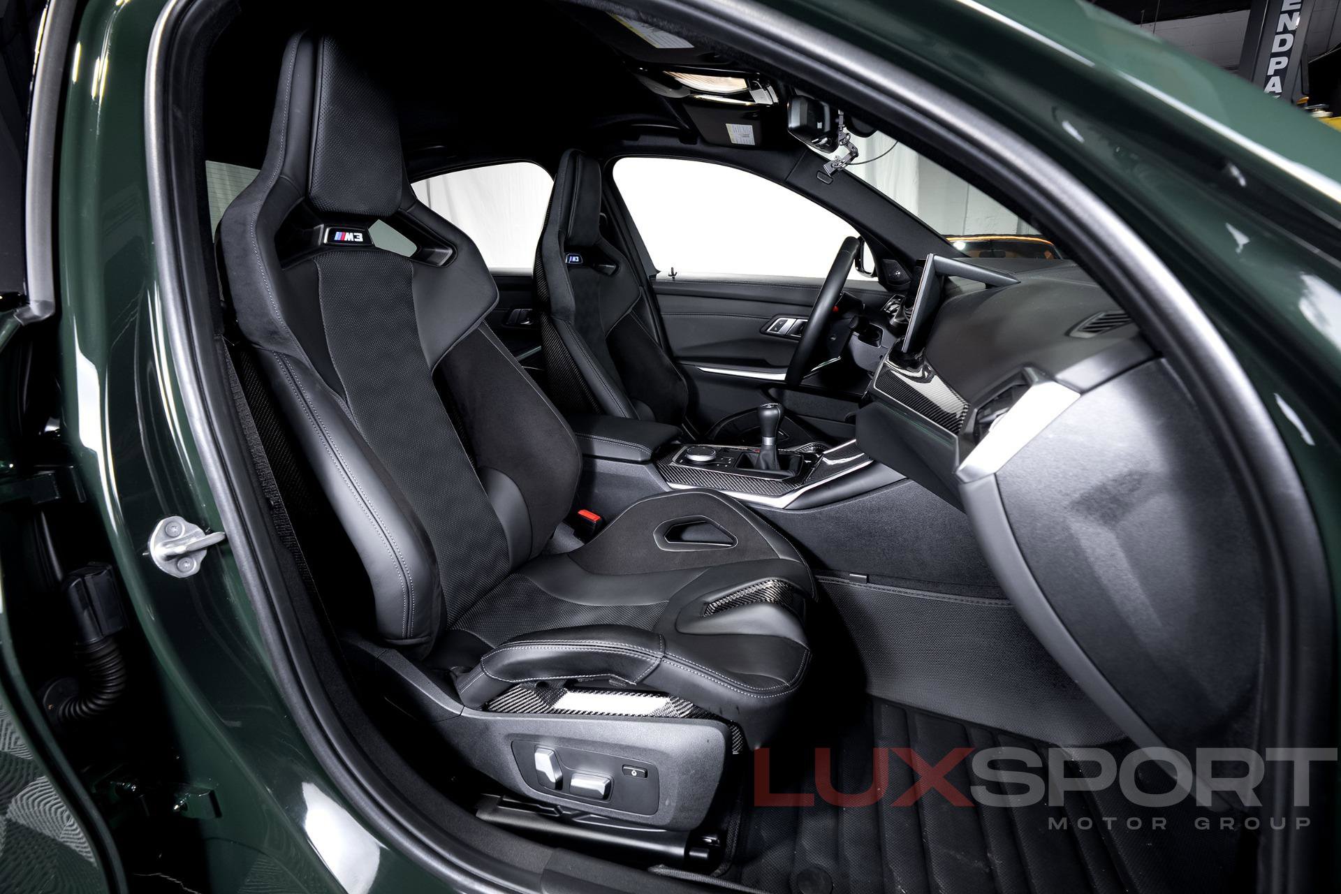 Used 2023 BMW M3 w/ M Carbon Exterior Package RWD image 61