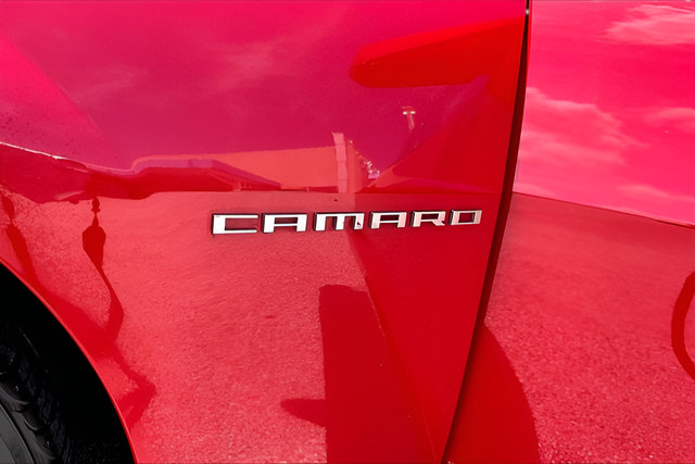 Used 2010 Chevrolet Camaro SS w/ RS Package RWD image 23
