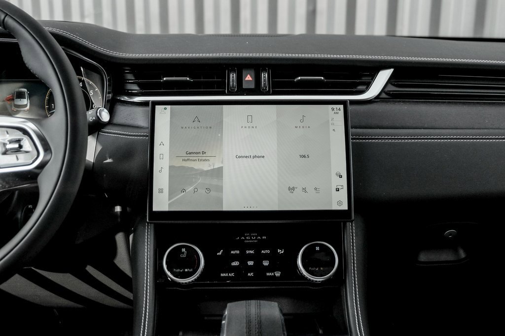 New 2026 Jaguar F-PACE R-Dynamic S image 18