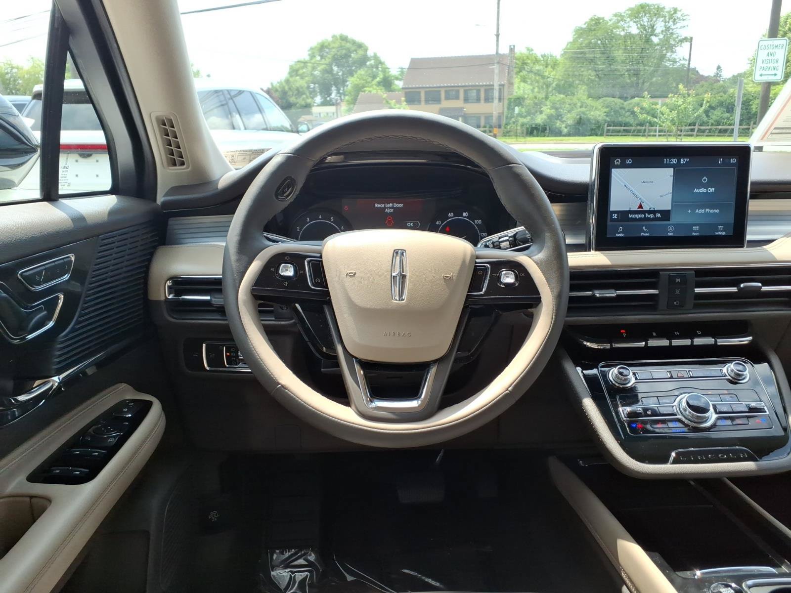 Certified 2022 Lincoln Corsair AWD w/ Equipment Group 101A image 14