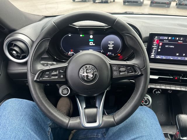 Used 2024 Alfa Romeo Tonale Sprint image 29