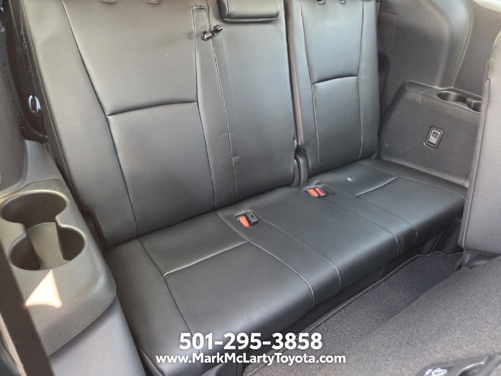 Used 2026 Toyota Highlander XLE AWD/4WD image 16