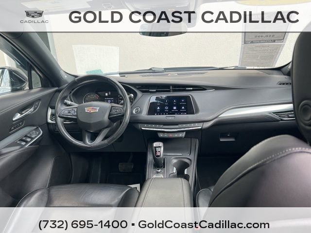 Used 2019 Cadillac XT4 Premium Luxury w/ Cold Weather Package image 10