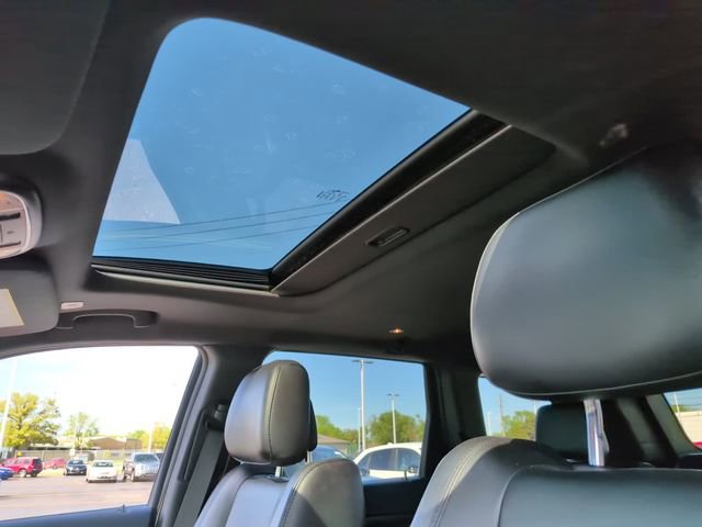 Used 2020 Jeep Grand Cherokee Laredo AWD/4WD image 28