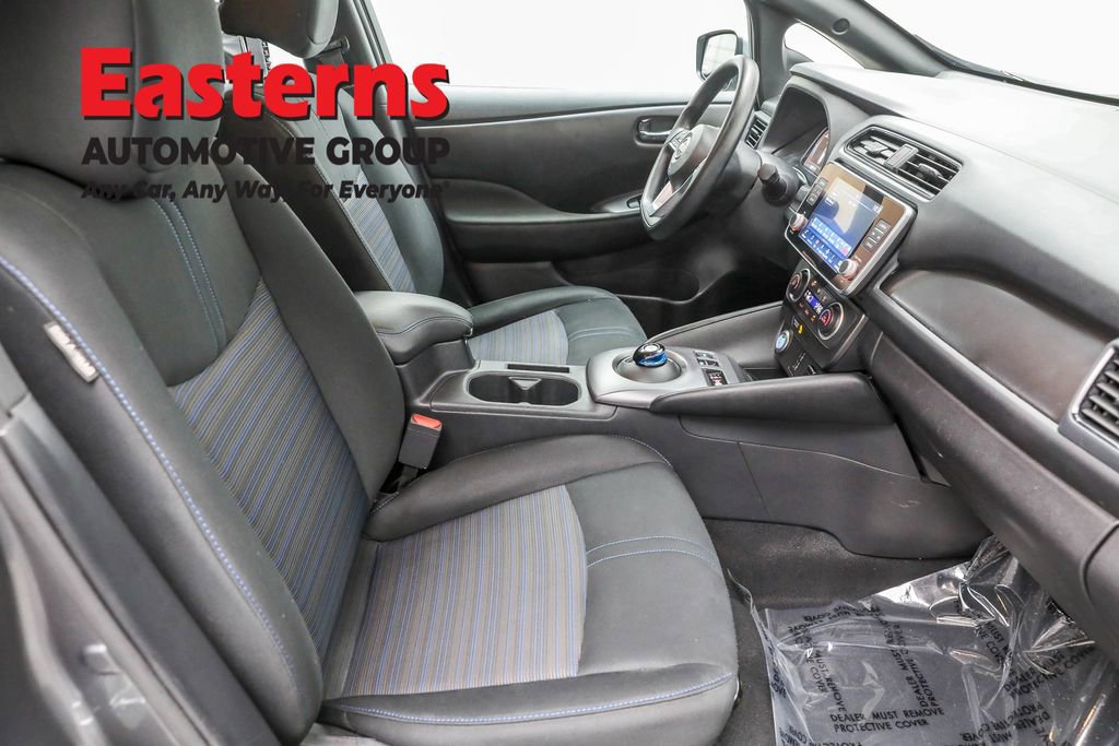 Used 2023 Nissan Leaf S image 23