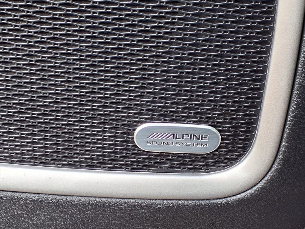 Used 2021 Jeep Compass 80th Special Edition w/ Sun and Sound Group image 9