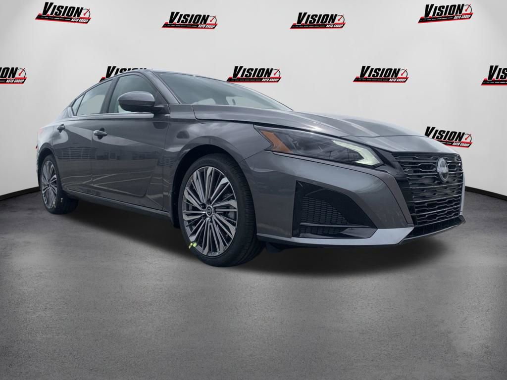 New 2026 Nissan Altima 2.5 SV w/ SV Premium Package FWD video 3