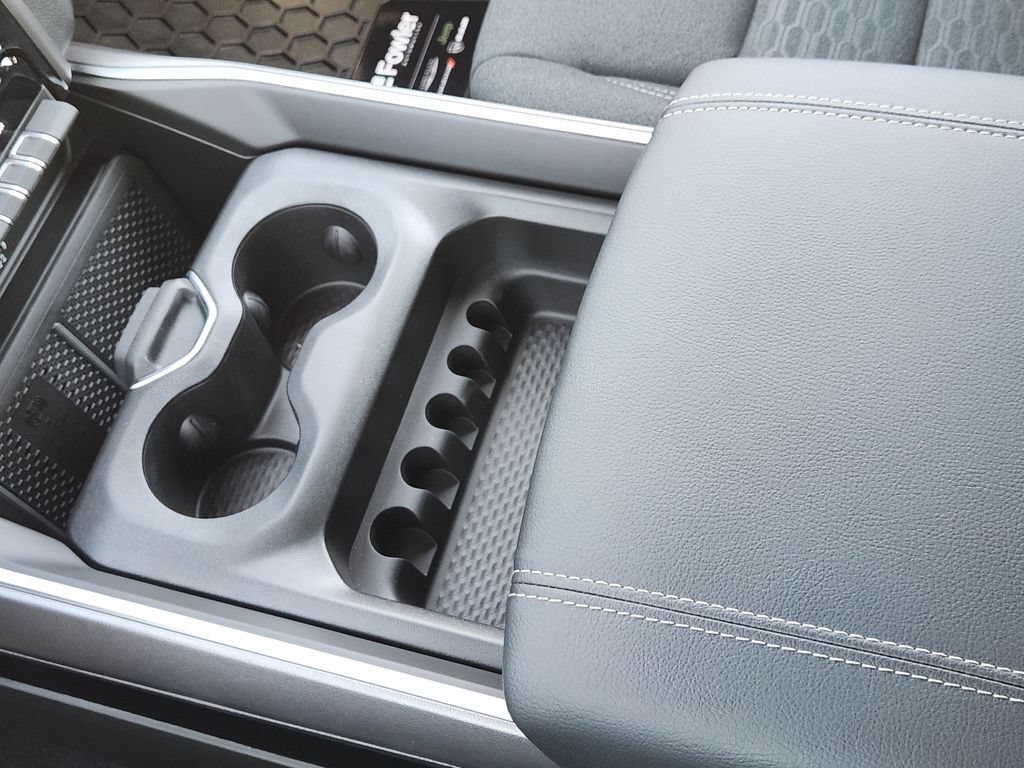 New 2026 RAM 1500 Big Horn AWD/4WD image 16