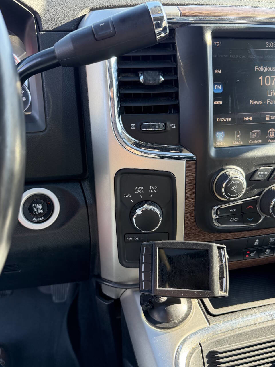 Used 2016 RAM 3500 Laramie image 9