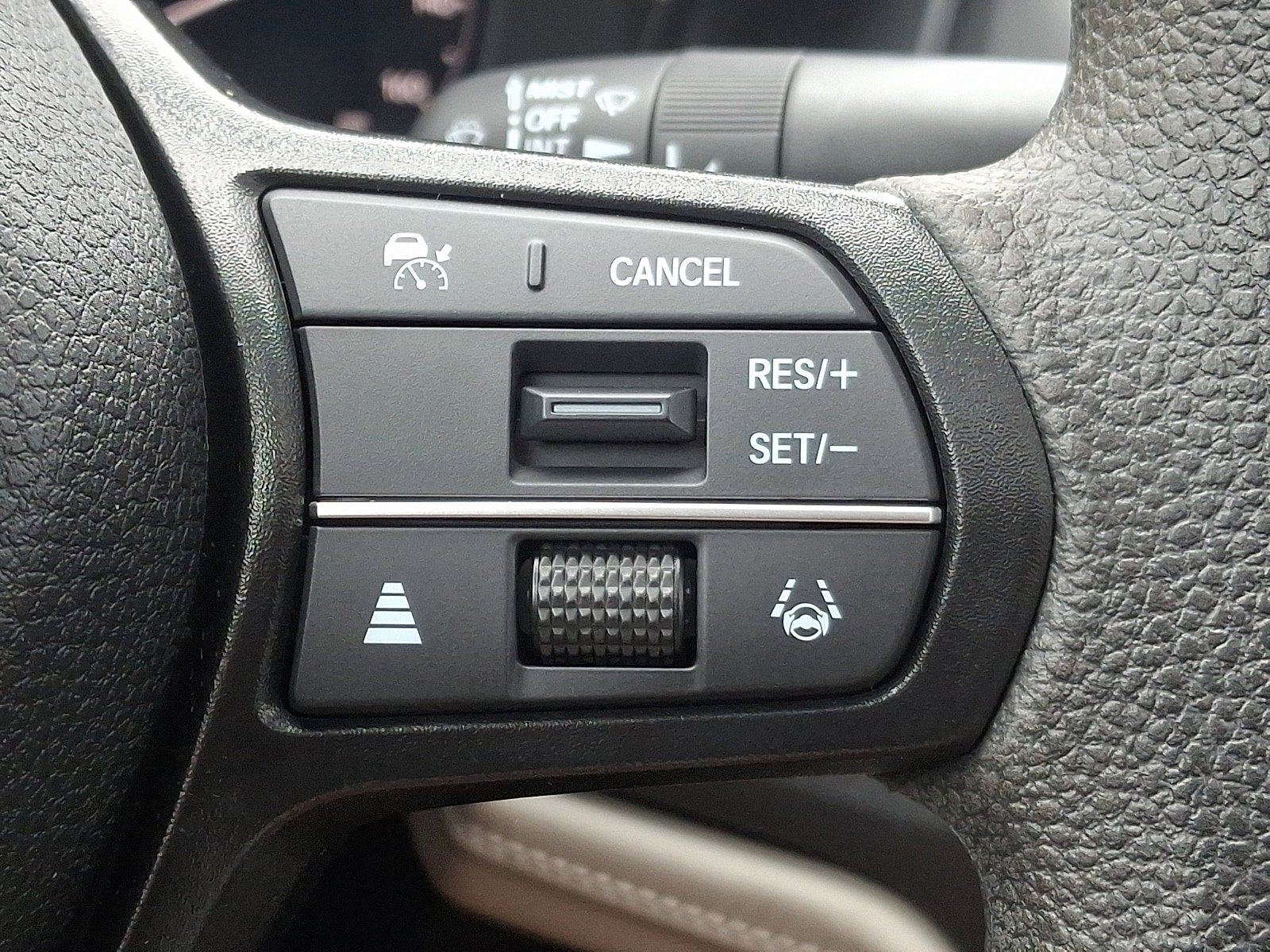 Used 2024 Honda Accord EX image 23