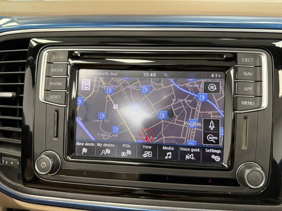 Used 2019 Volkswagen Beetle 2.0T S image 67