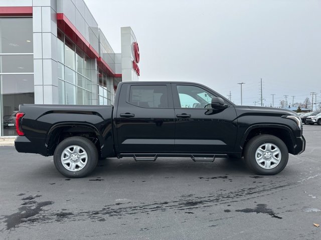 New 2026 Toyota Tundra SR image 8