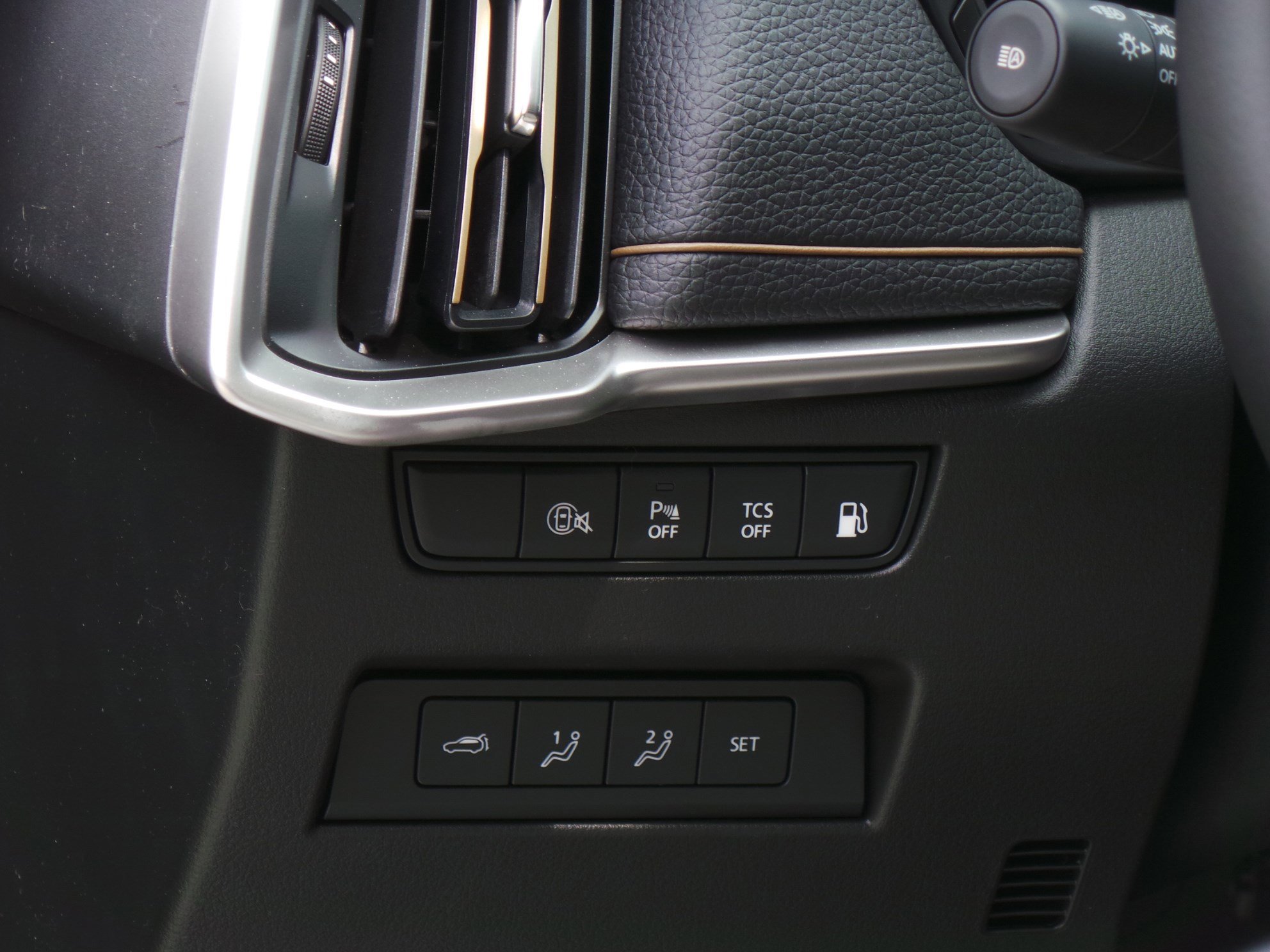 New 2025 MAZDA CX-70 Plug-In Hybrid w/ Premium Pkg image 12