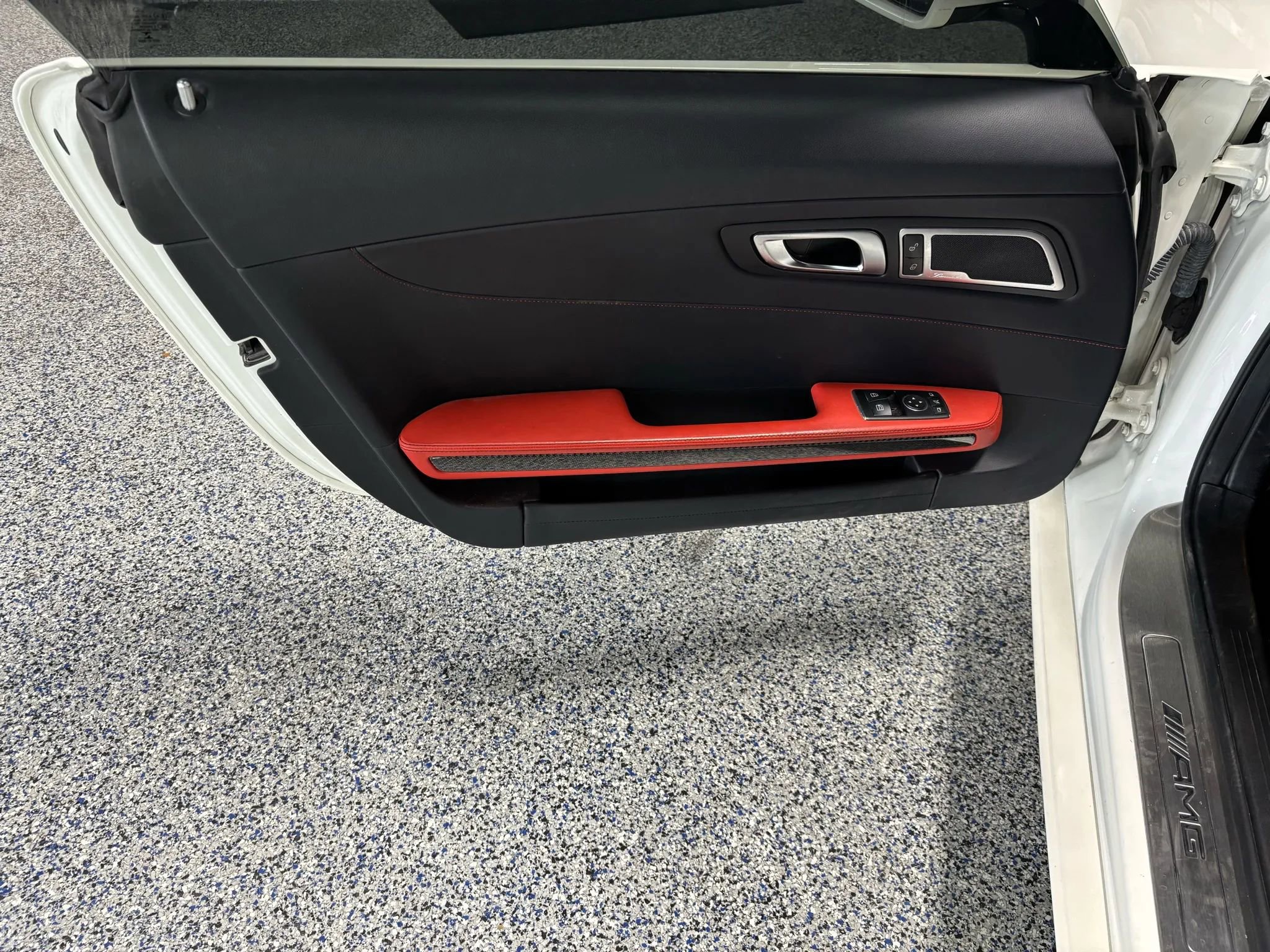 Used 2017 Mercedes-Benz AMG GT Coupe image 23