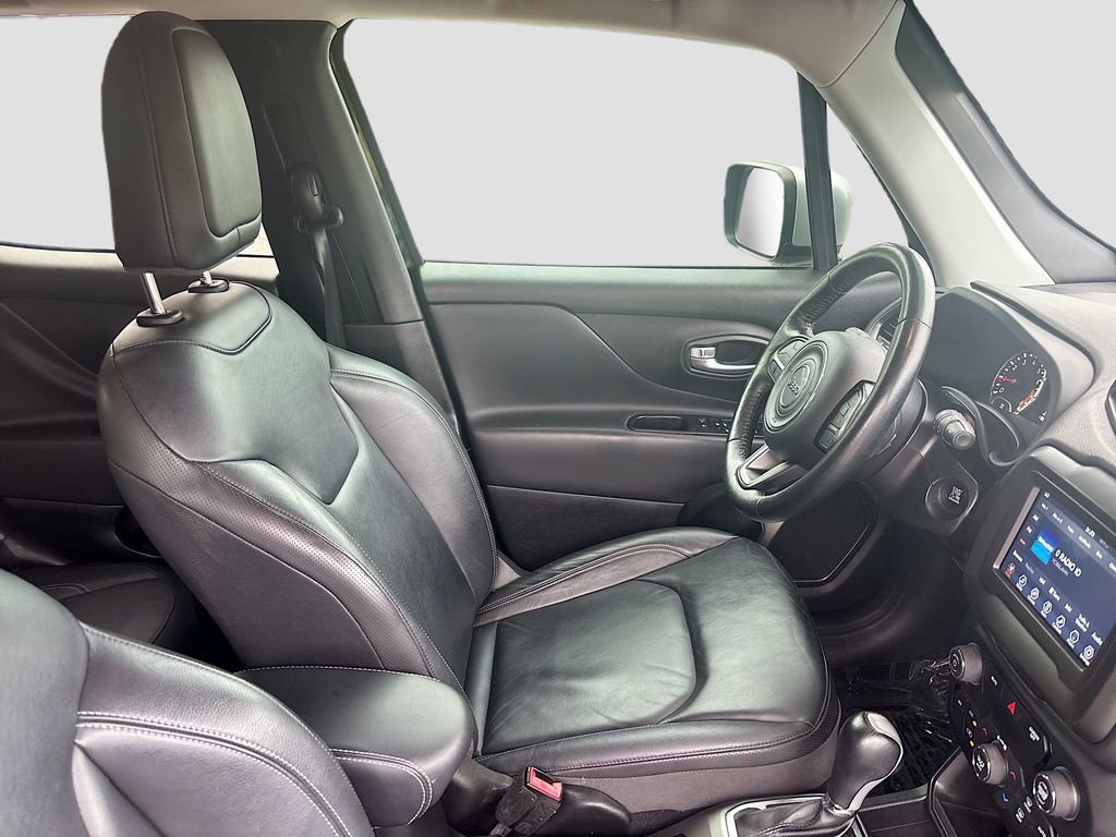 Used 2018 Jeep Renegade Limited FWD image 21