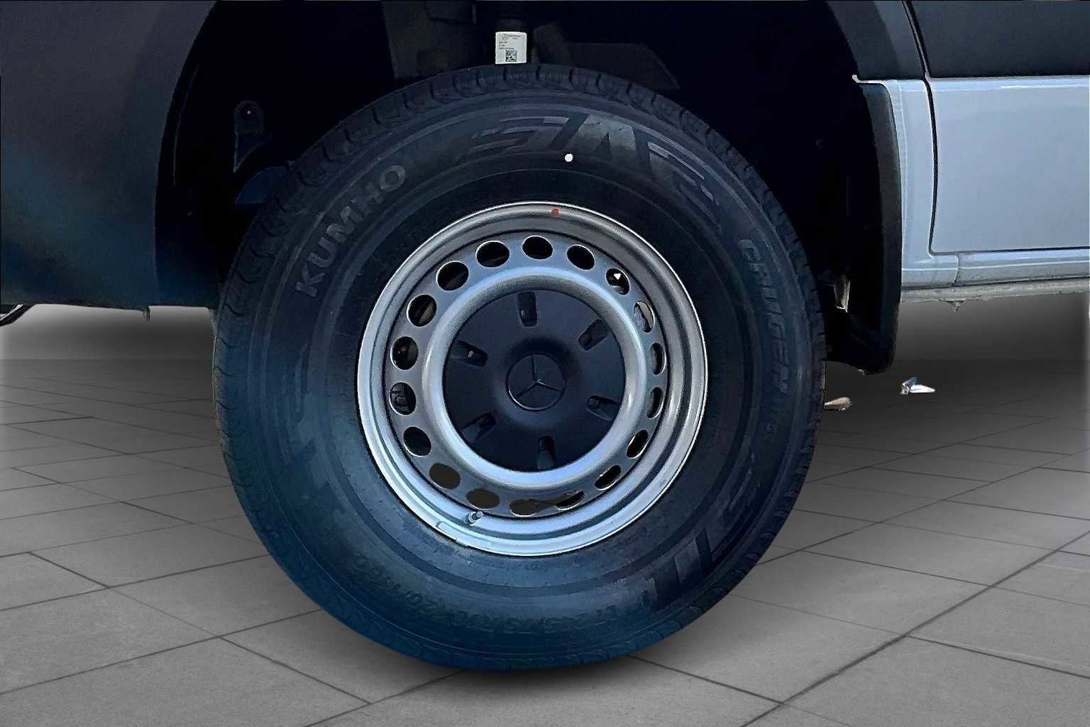 New 2025 Mercedes-Benz Sprinter 2500 image 17