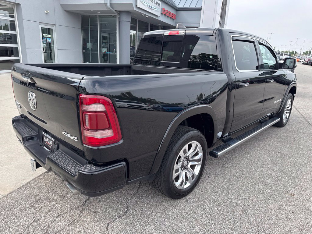 Used 2022 RAM 1500 Limited w/ Body Color Bumper Group AWD/4WD image 5