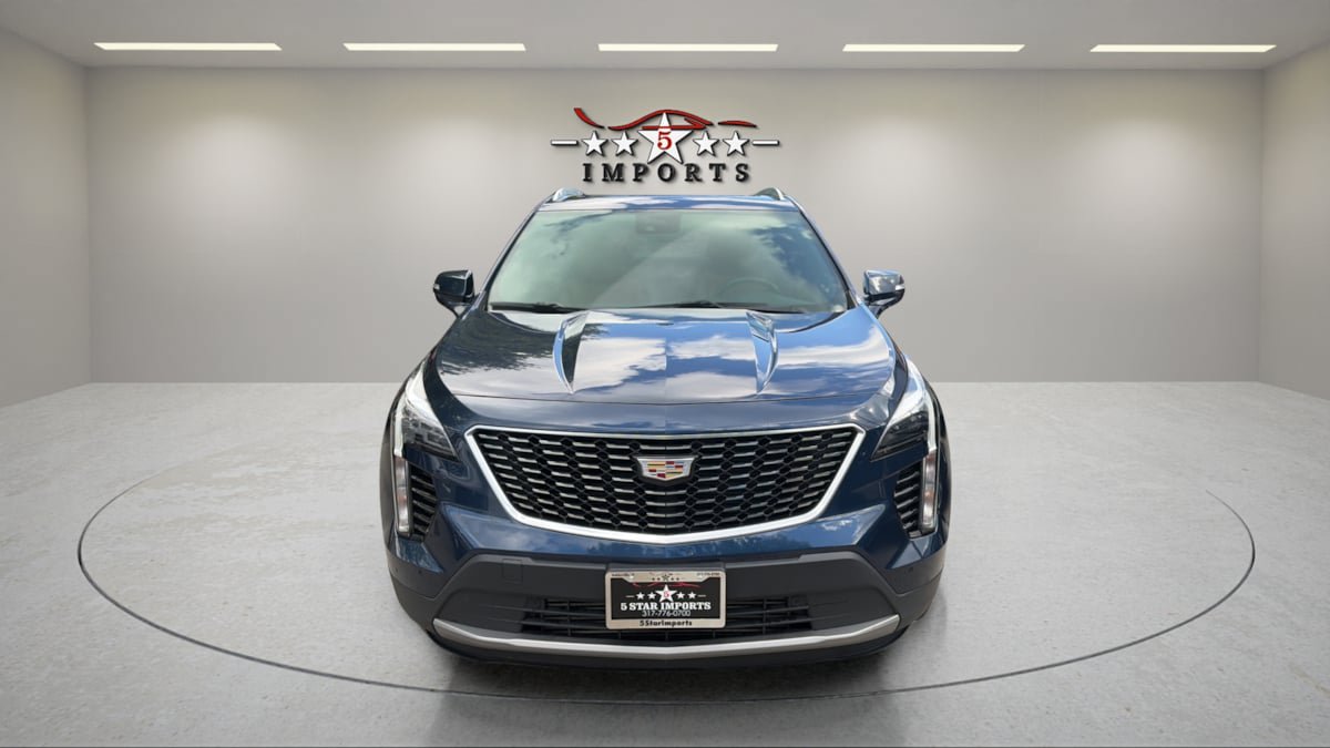 Used 2022 Cadillac XT4 Premium Luxury w/ Cold Weather Package AWD/4WD image 8