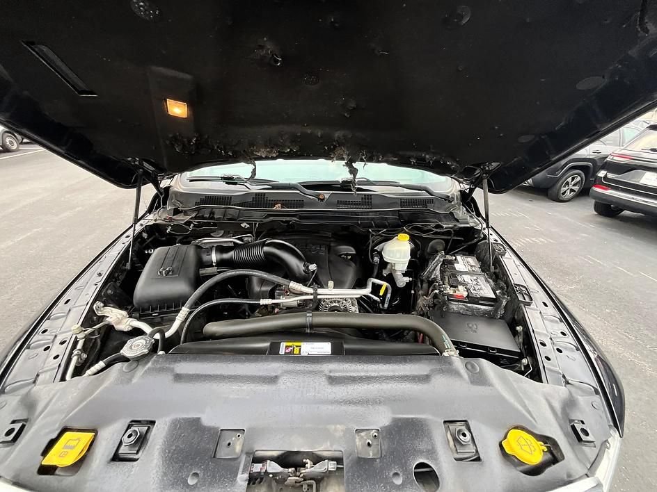 Used 2016 RAM 1500 Big Horn AWD/4WD image 3