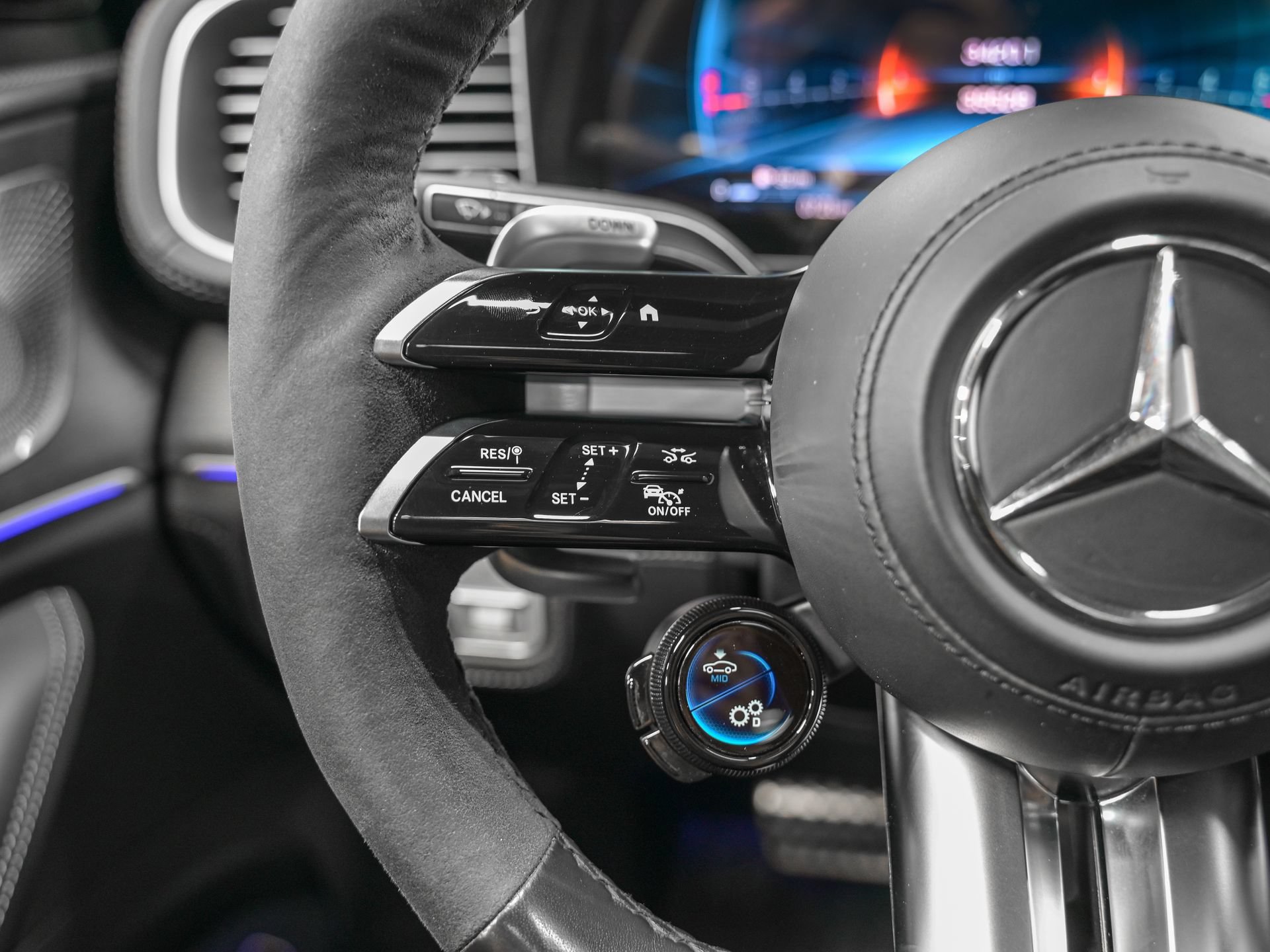 Used 2024 Mercedes-Benz GLE 53 AMG 4MATIC image 18