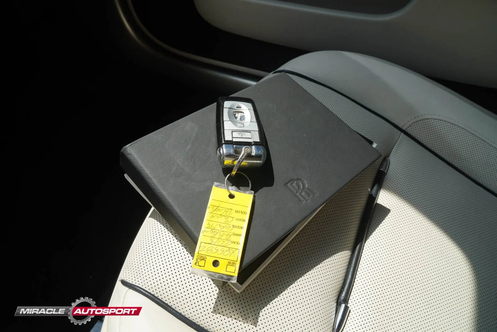 Used 2015 Rolls-Royce Wraith image 40