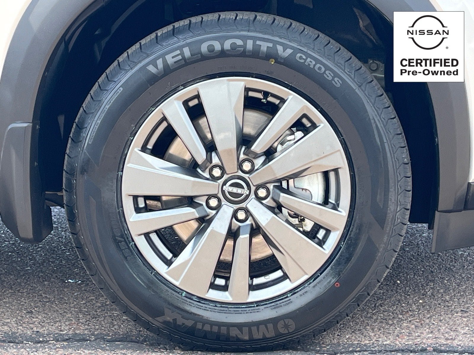 Certified 2025 Nissan Pathfinder S FWD image 8