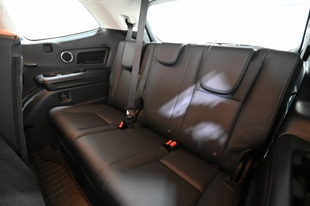 Used 2022 Subaru Ascent Limited w/ Technology Package image 10