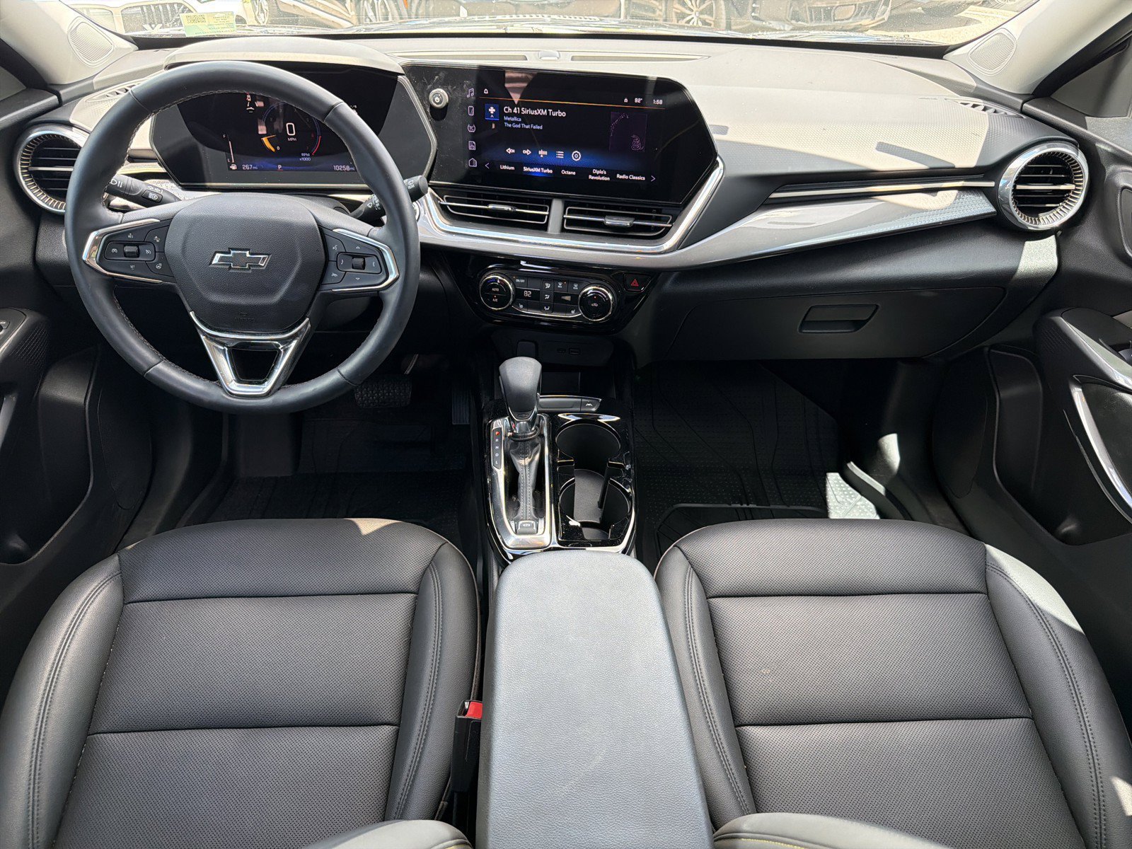 Used 2025 Chevrolet Trax ACTIV w/ Driver Confidence Package FWD image 13