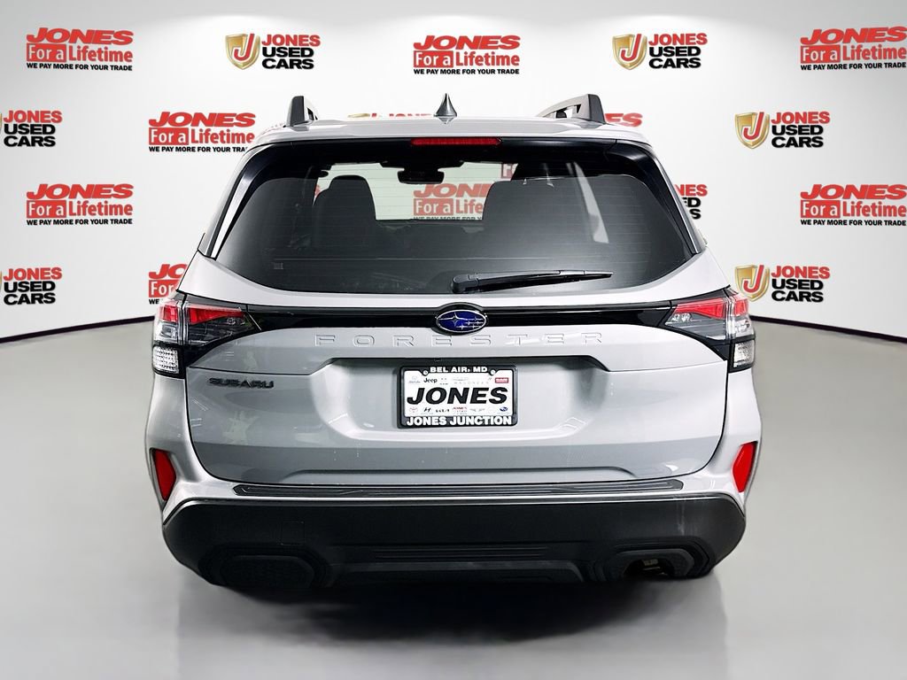 Certified 2025 Subaru Forester Premium image 15