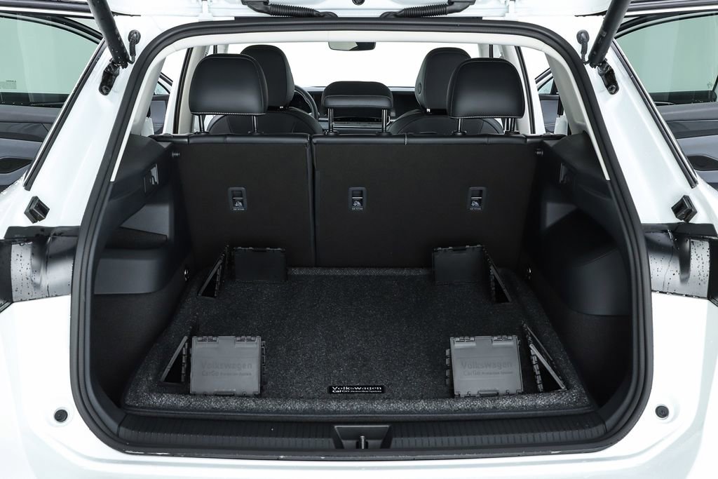 New 2026 Volkswagen Tiguan SE image 67