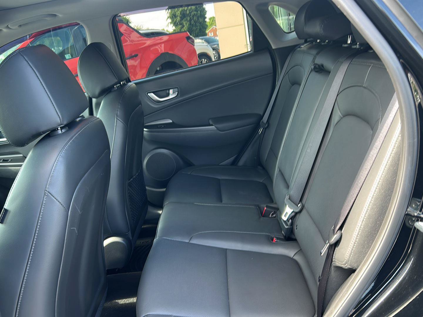 Certified 2023 Hyundai Kona Limited FWD image 17