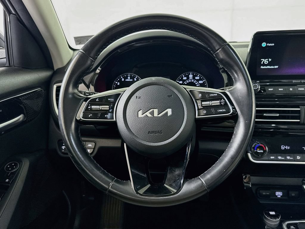 Used 2022 Kia Seltos EX AWD/4WD image 11