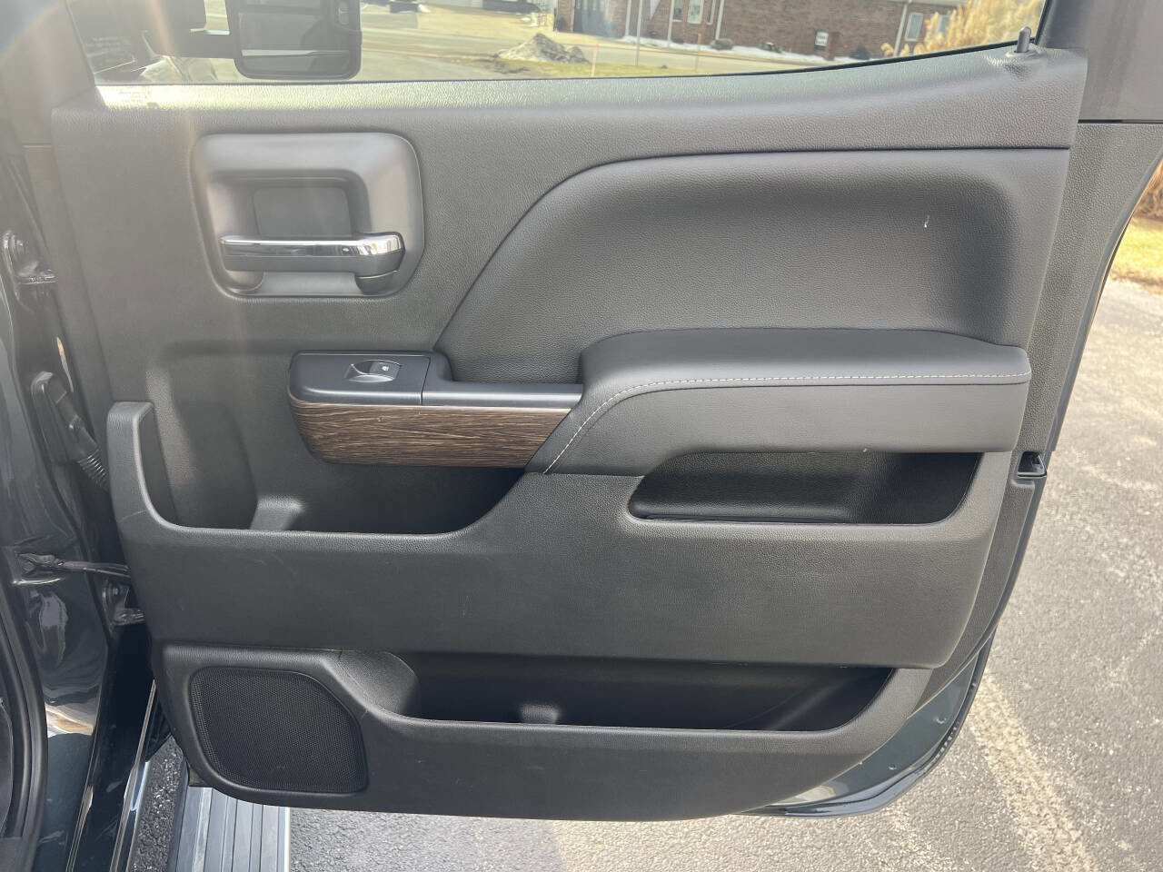 Used 2018 GMC Sierra 1500 Denali w/ Denali Ultimate Package image 27