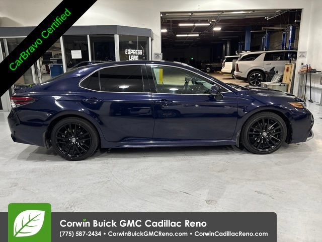 Used 2022 Toyota Camry XSE FWD image 6