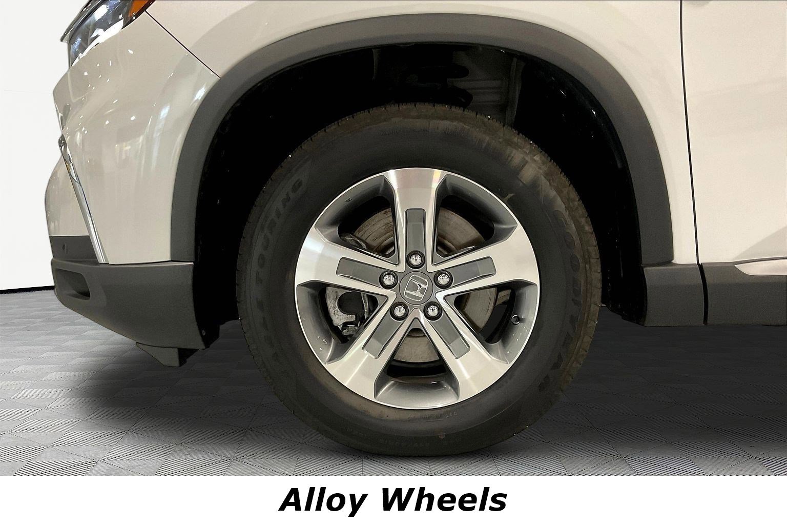 Used 2025 Honda Pilot EX-L image 34
